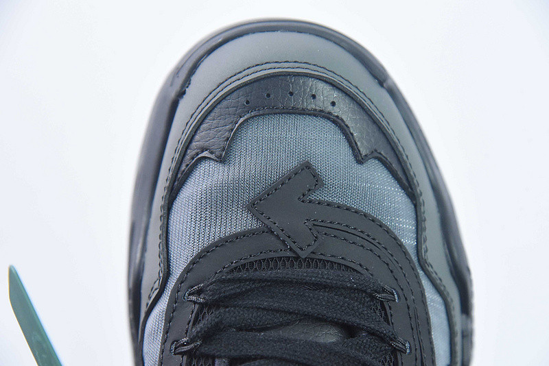 OF C/O ODSY-1000 SNEAKER