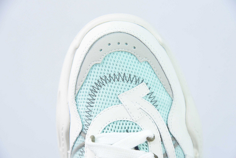 OF C/O ODSY-1000 SNEAKER