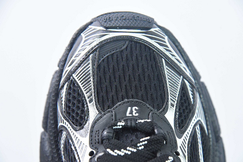 BC 3XL SNEAKER