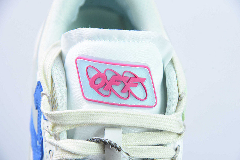 OF C/O ODSY-1000 SNEAKER