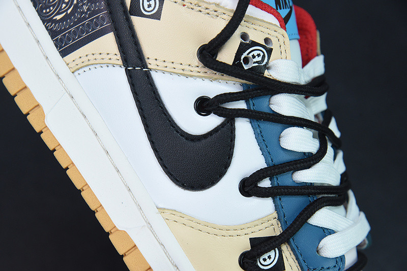 NIKE DUNK LOW SE "FREE .99“