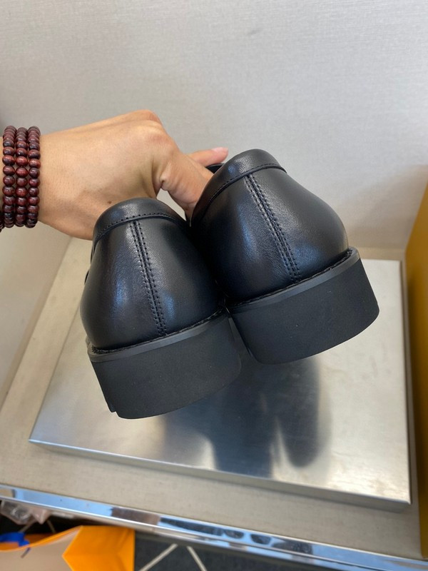 LVT shoes
