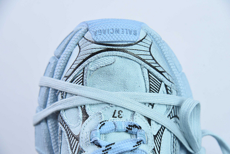 BC 3XL SNEAKER