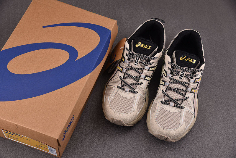 ASICS Gel‑Kahana 8 Low‑Top Brown 1012A978‑201