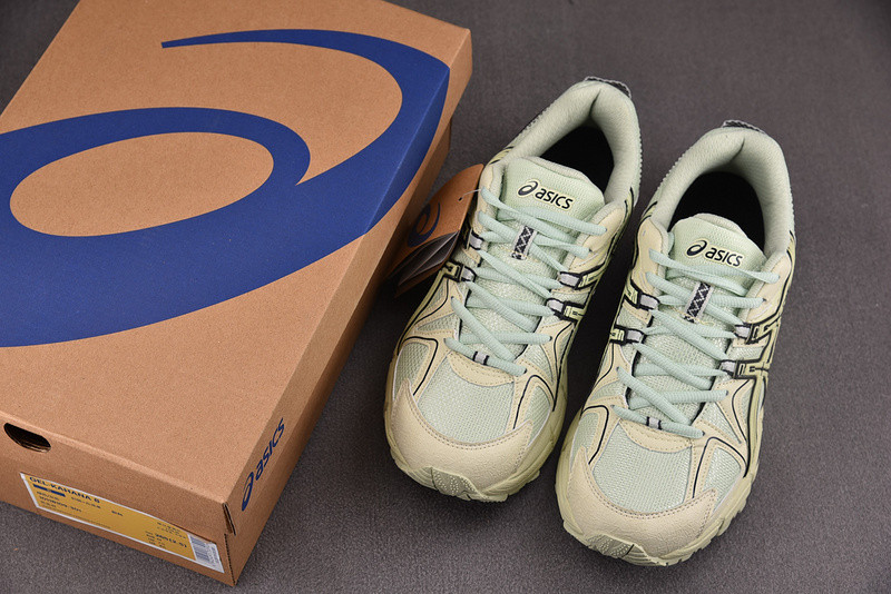 ASICS Gel‑Kahana 8 Green/Black 1011B109‑301