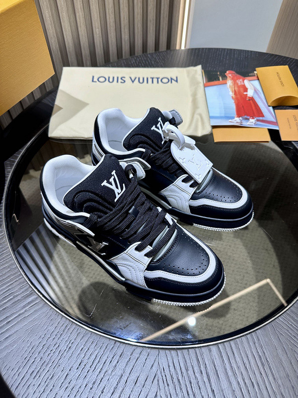 LVT SNEAKERS