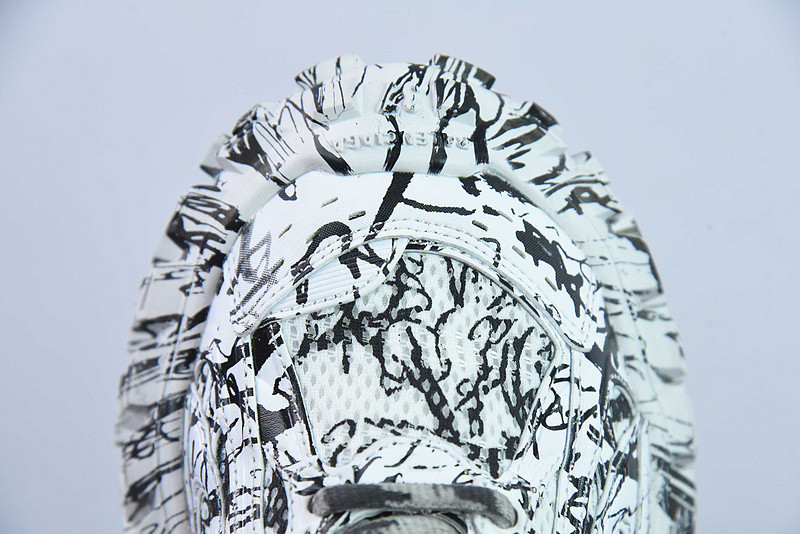 BC DEFENDER RUBBER PLATFORM SNEAKERS