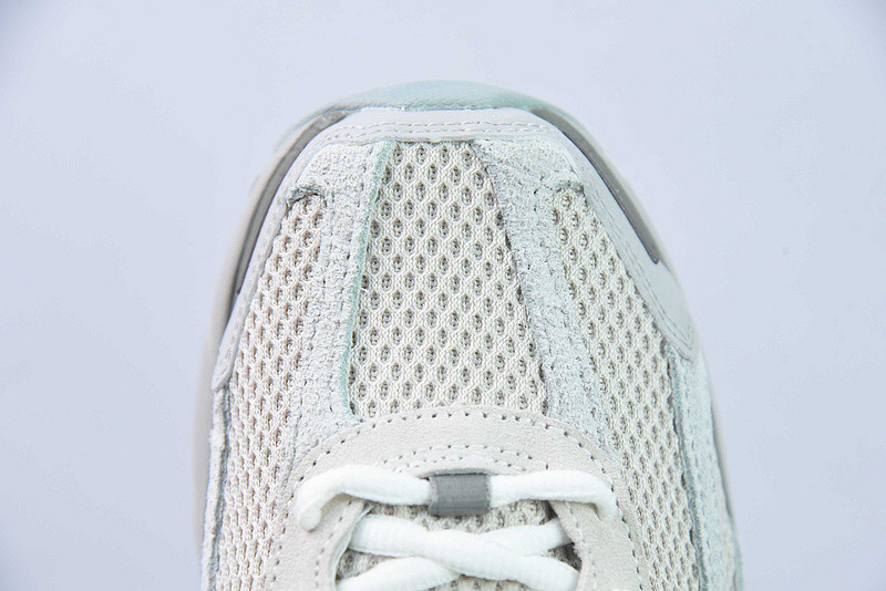 Nike Zoom Vomero 5 Light Orewood Brown FZ3653-104