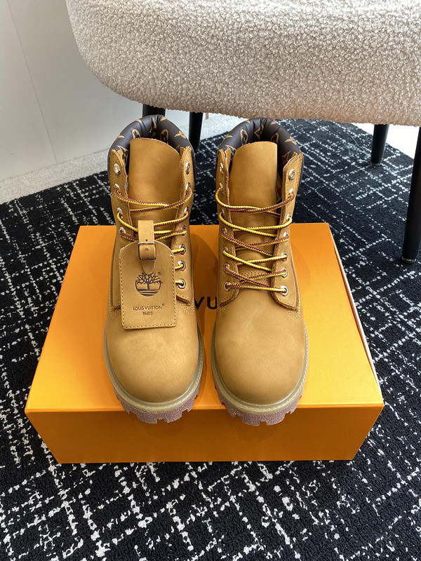 LVT BOOTS