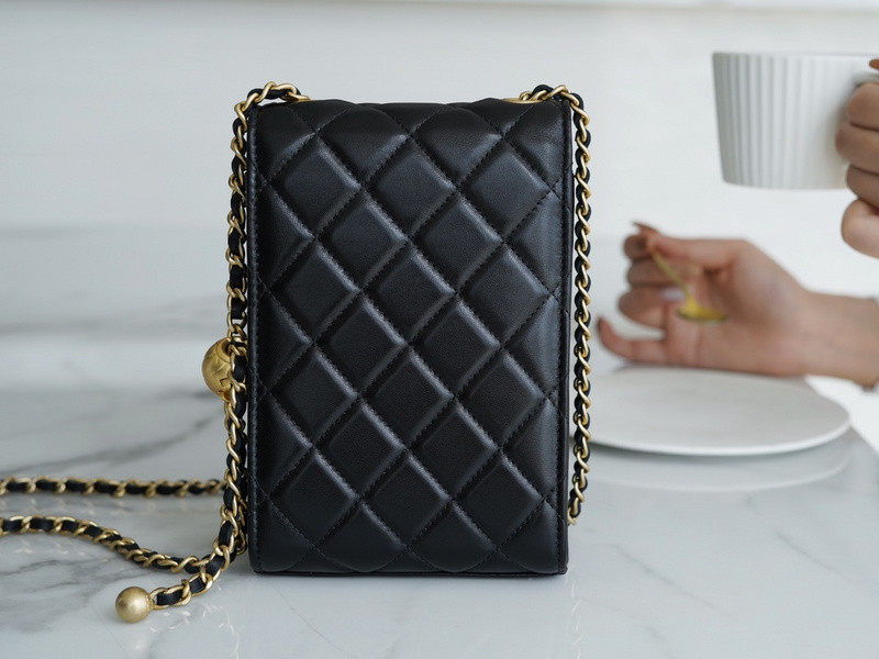 Ch*el purse