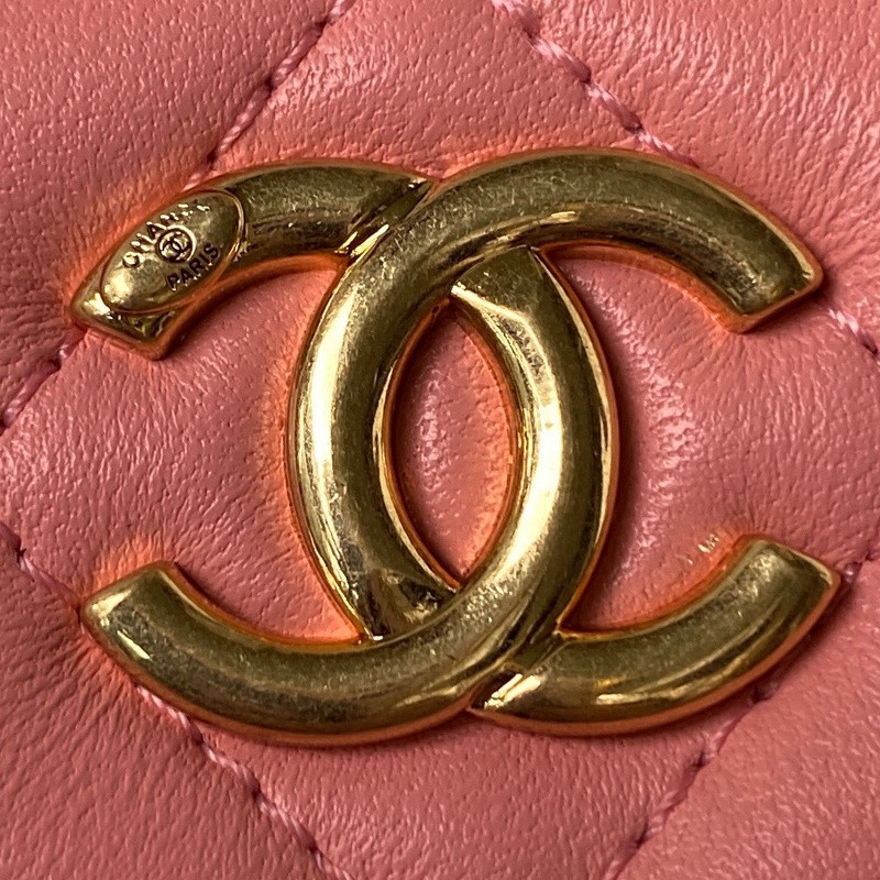 Ch*el purse