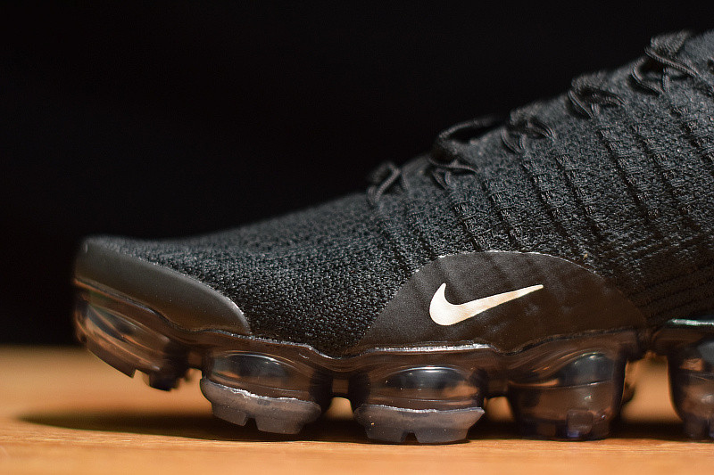 NIKE AIR VAPORMAX FLYKNIT 2