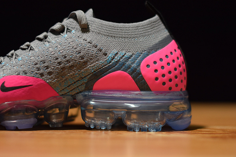 NIKE AIR VAPORMAX 2