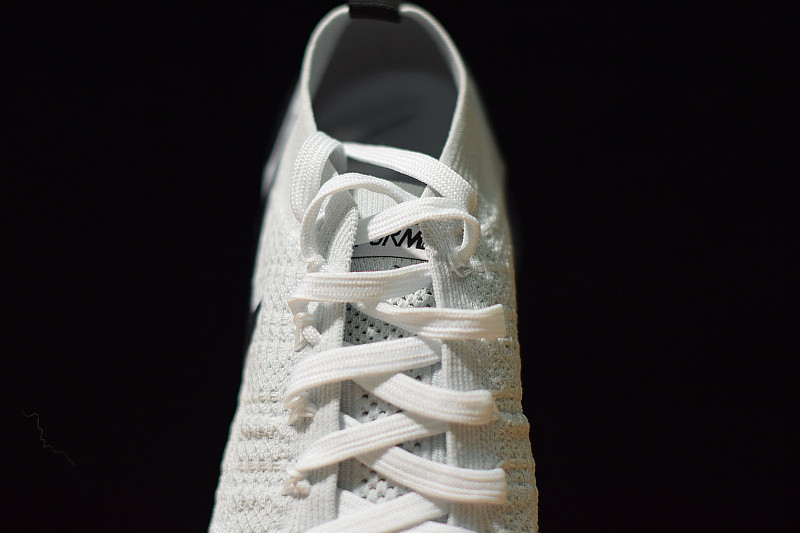 NIKE AIR VAPORMAX 2 WHITE BLACK 942842-103