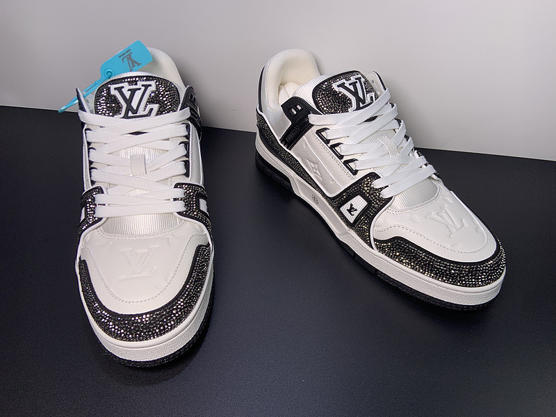 LVT SNEAKERS