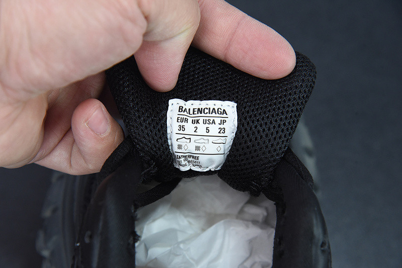 BC DEFENDER RUBBER PLATFORM SNEAKERS