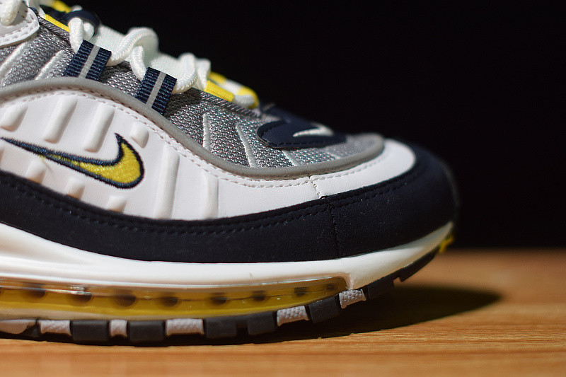 NIKE AIR MAX 98 TOUR YELLOW 640744-105