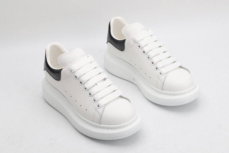 AlexER McEEN SNEAKERS