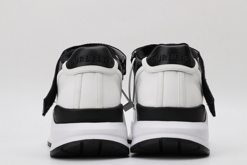 Burberry Sneaker