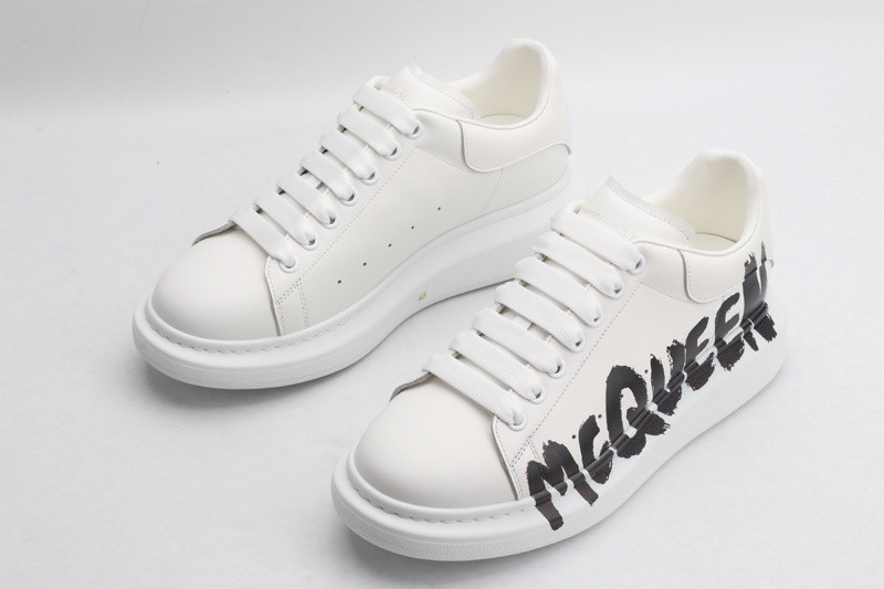 AlexER McEEN SNEAKERS