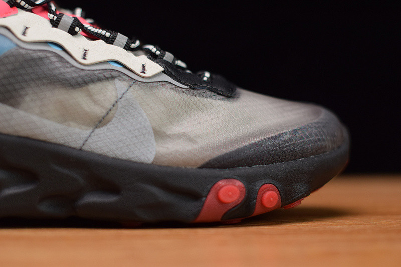 NIKE REACT ELEMENT 87