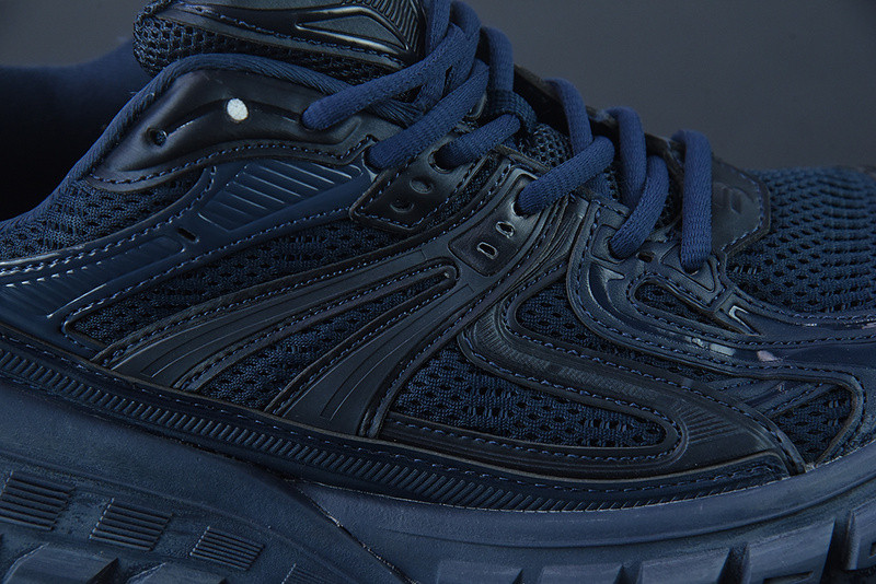 BC DEFENDER RUBBER PLATFORM SNEAKERS