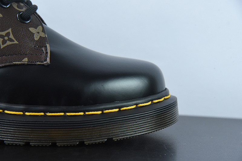 LVT BOOTS