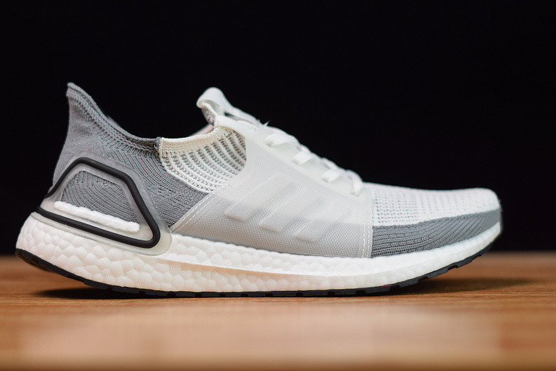 AIR JORDAN 1 RETRO HIGH OG 555441-889