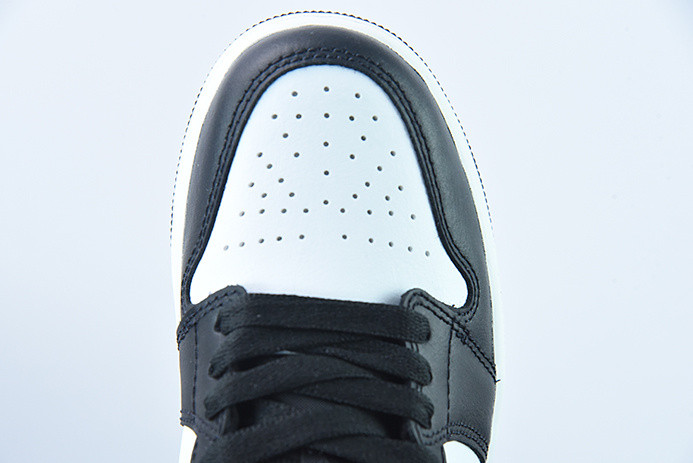 Air Jordan 1 Low Black Siren Red (W) DC0774-004