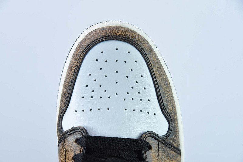 Air Jordan 1 Mid “Wear Away” DQ8417-071