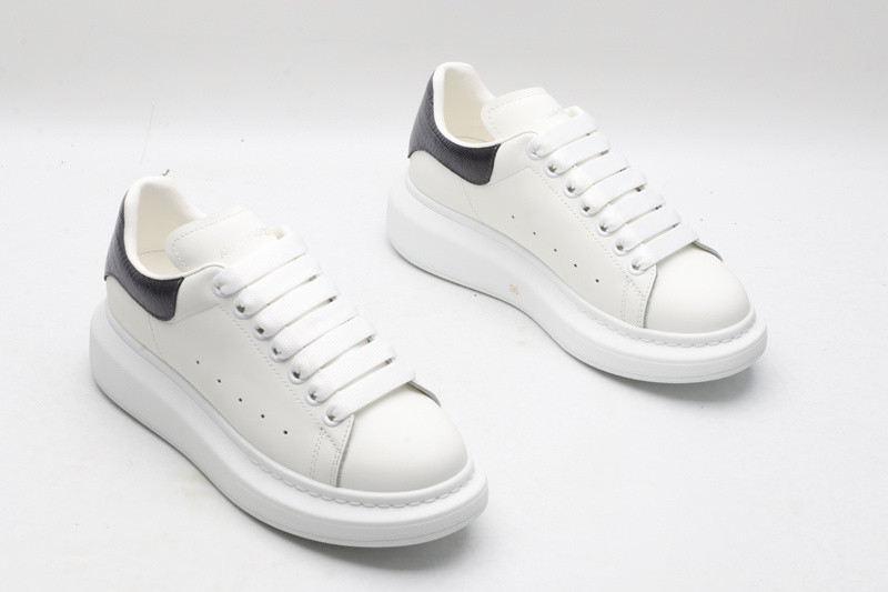 AlexER McEEN SNEAKERS