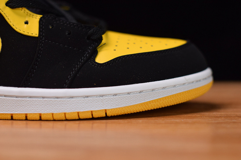 AIR JORDAN 1 MID "NEW LOVE 2017 RELEASE" 554724-035