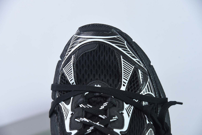BC 3XL SNEAKER