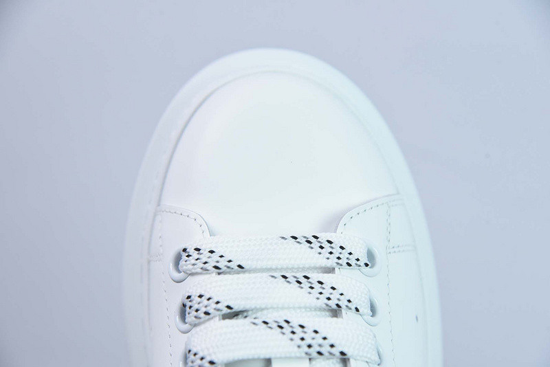 AlexER McEEN SNEAKERS