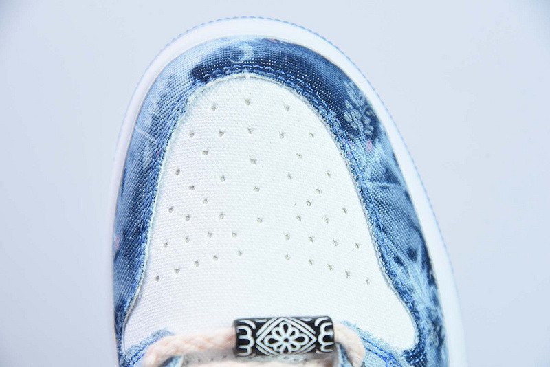 Air Jordan 1 Low “Washed Denim” DM8947-100
