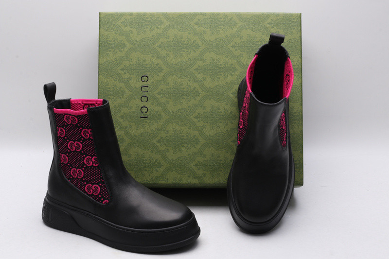 G*u*i boots