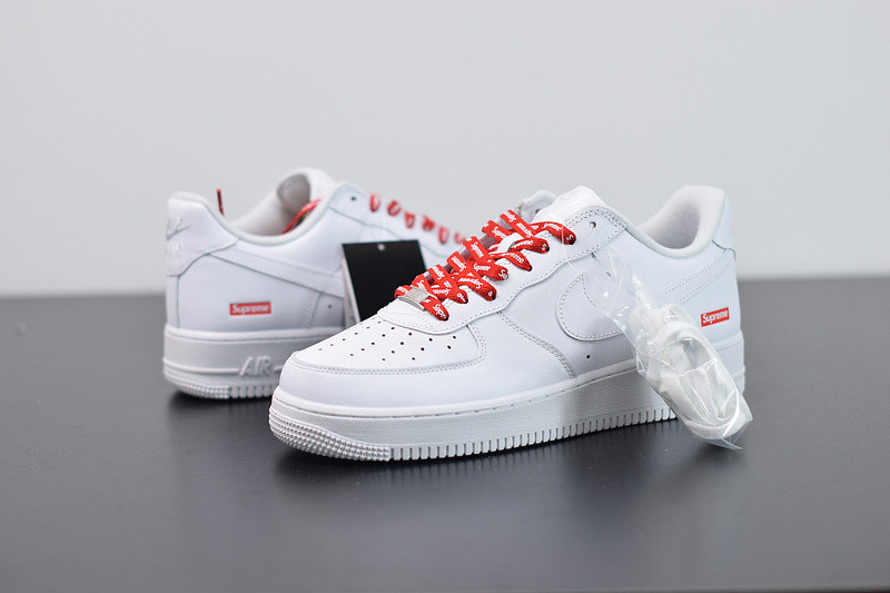 NIKE Supreme NIKE AIR FORCE 1 LOW WHITE CU9225-100