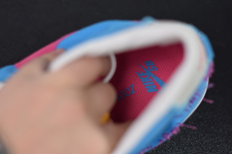 NIKE SB ZOOM BLAZER MID EDGE CL3833-400