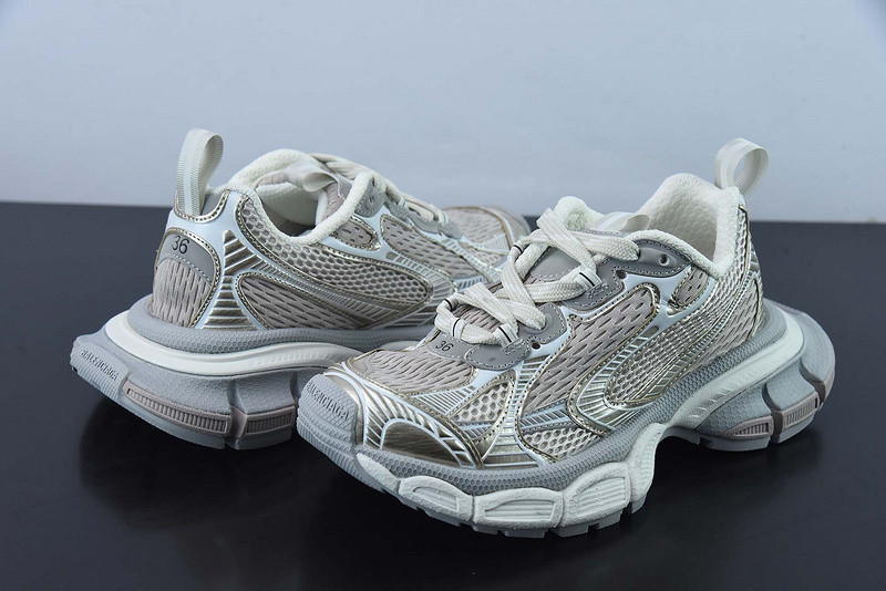 BC 3XL SNEAKER