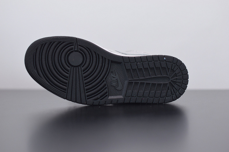 AIR JORDAN 1 MID “DISCO BALL" CU9304-001