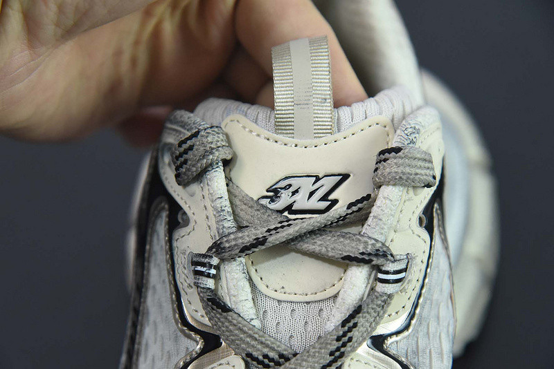 BC 3XL SNEAKER