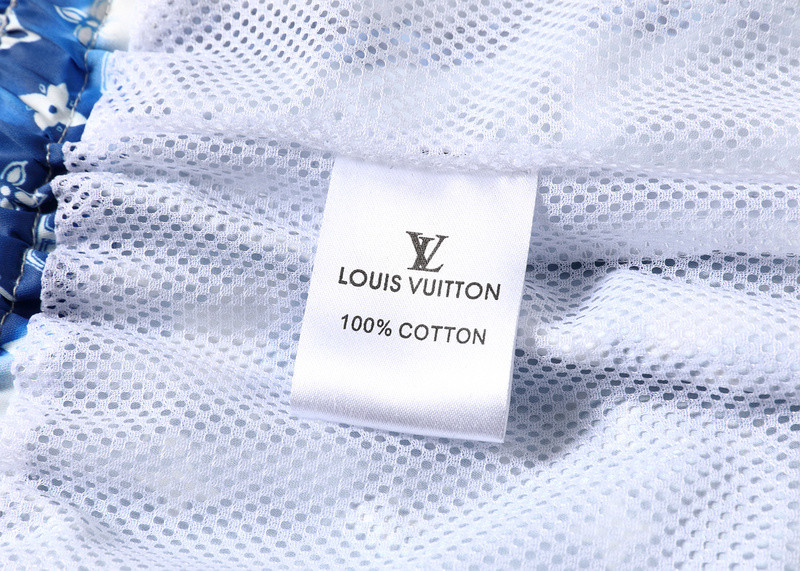 L0uis Vuitt0n