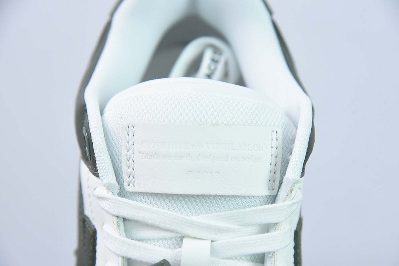 OF™ C/O VIRGIL ABLOH OUT OF OFFICE LOW-TOP LEATHER SNEAKERS ‘OOO“
