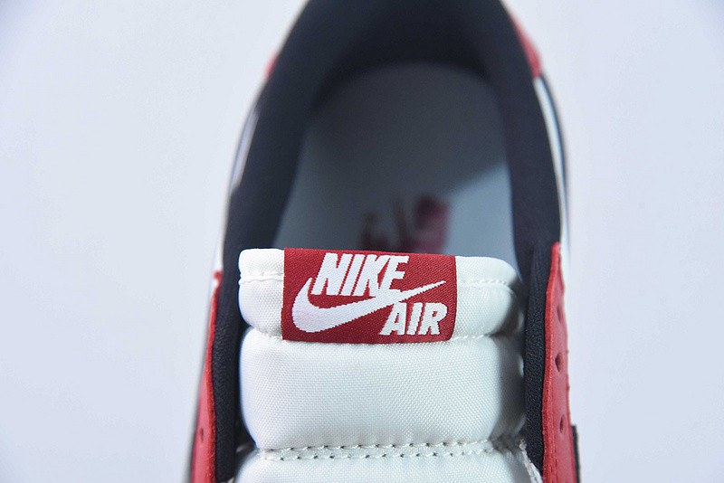 Jordan 1 Retro Low Chicago (2016) 705329-600