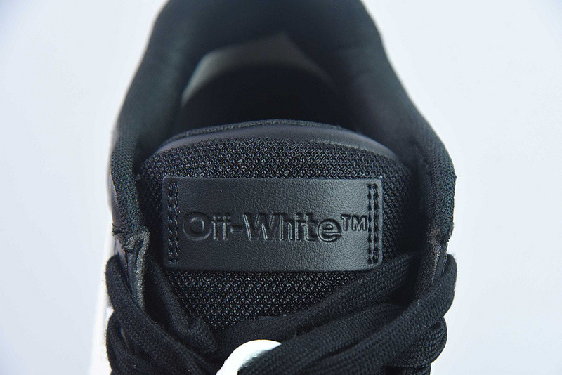 OF™ C/O VIRGIL ABLOH OUT OF OFFICE LOW-TOP LEATHER SNEAKERS ‘OOO“