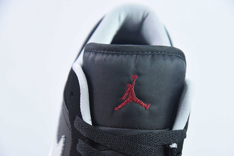 Air Jordan 1 Low Black Wolf Grey 553558-032