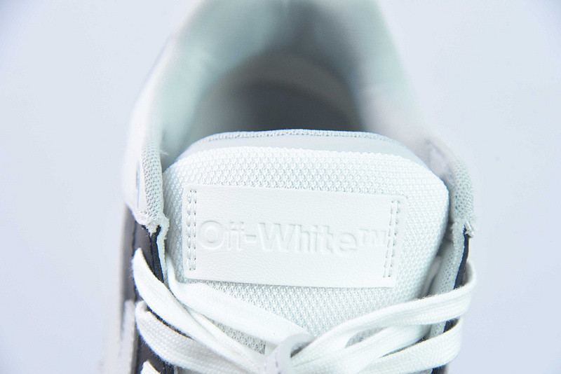 OF™ C/O VIRGIL ABLOH OUT OF OFFICE LOW-TOP LEATHER SNEAKERS ‘OOO“
