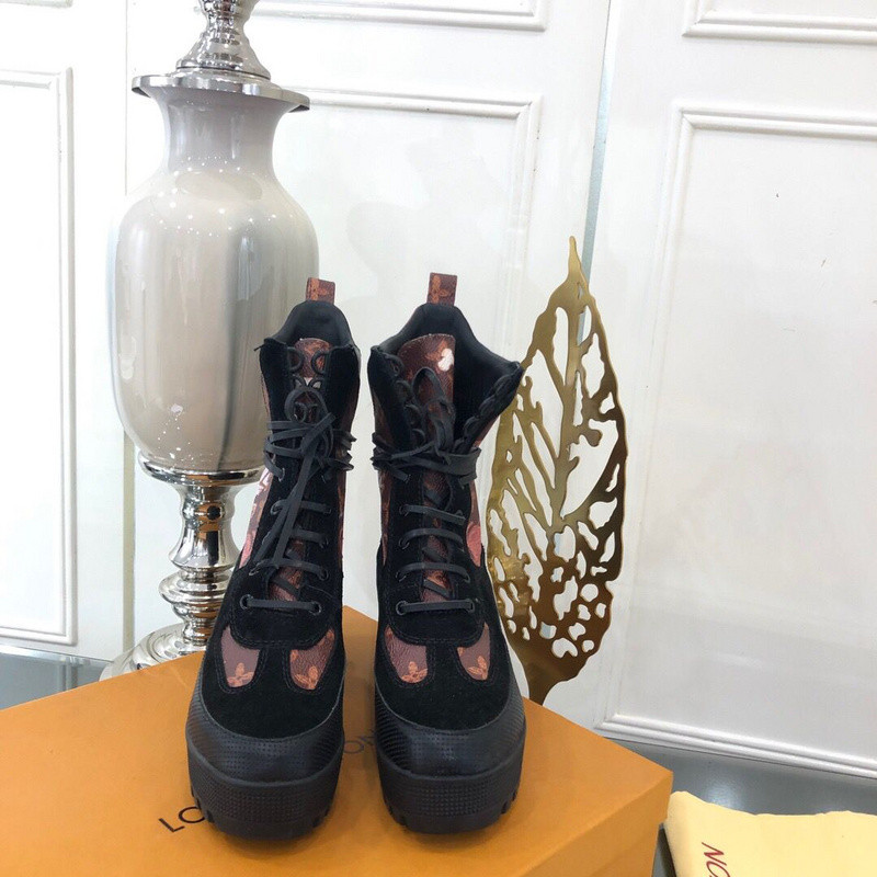 LVT BOOTS