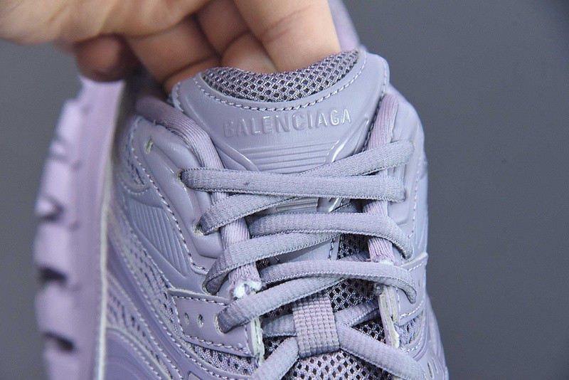 BC DEFENDER RUBBER PLATFORM SNEAKERS