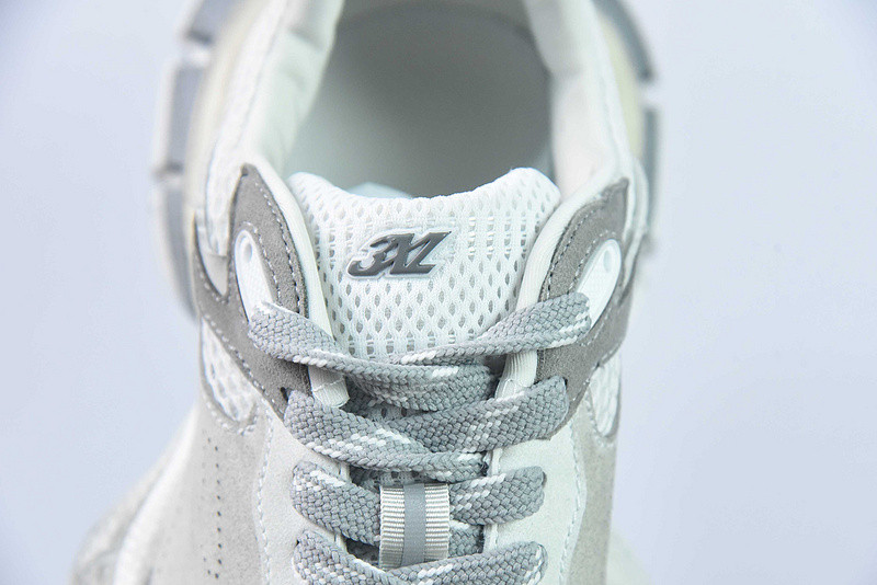 BC XL SNEAKERS